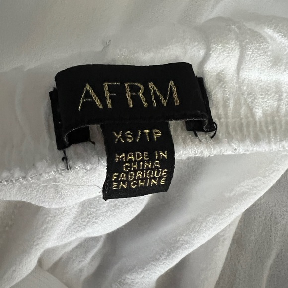AFRM Ani Top- Cropped- White Off The shoulder - Picture 6 of 7